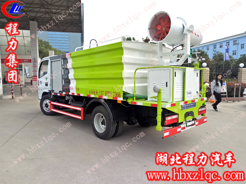 河南信陽胡總自提一輛程力集團(tuán)國六藍(lán)牌抑塵車