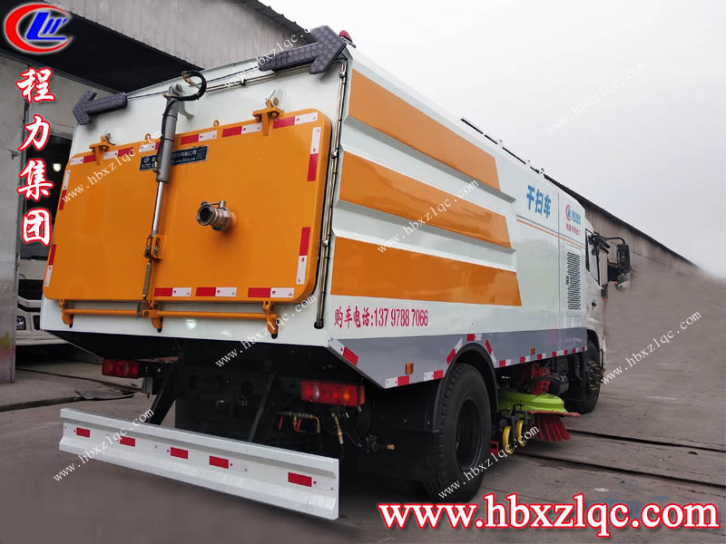 程力集團，兜風于東風天錦多功能干掃車
